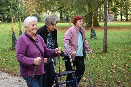 Ob svetovnem dnevu Alzheimerjeve bolezni v Grajskem parku (6)